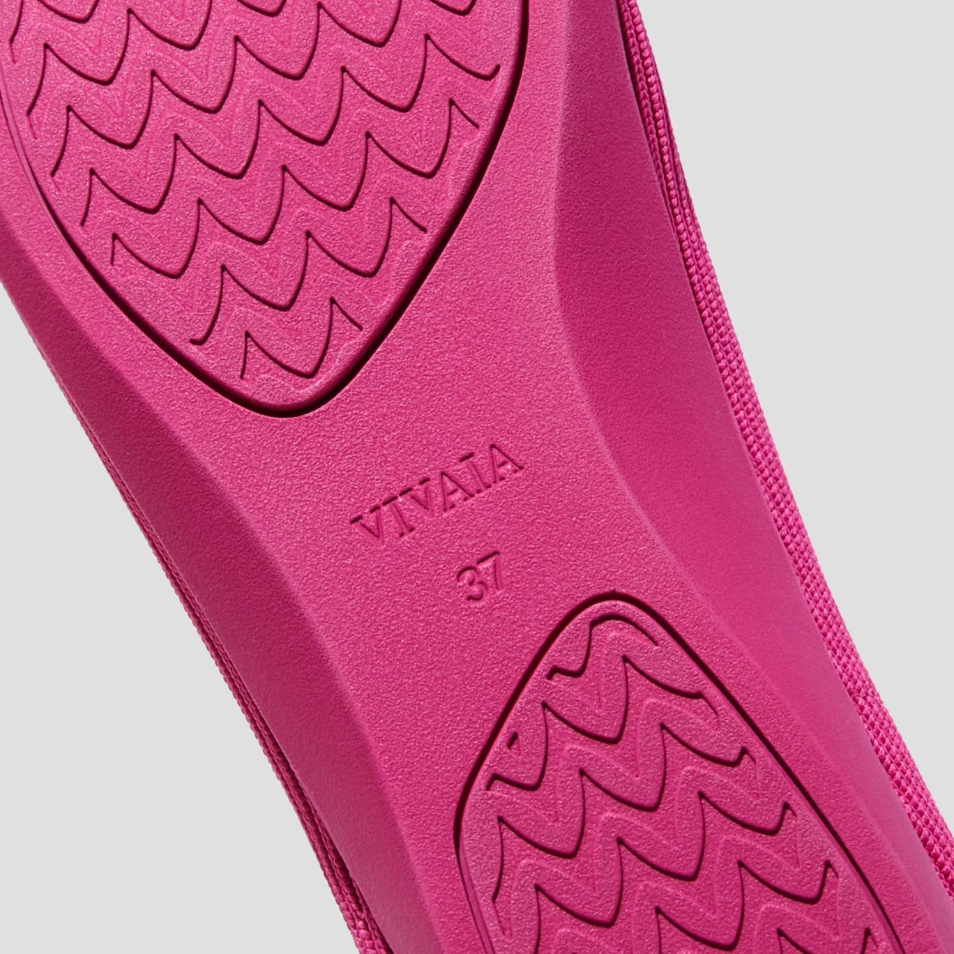 Lightweight Square-Toe V-Cut Flats (Margot Walker) Product Image