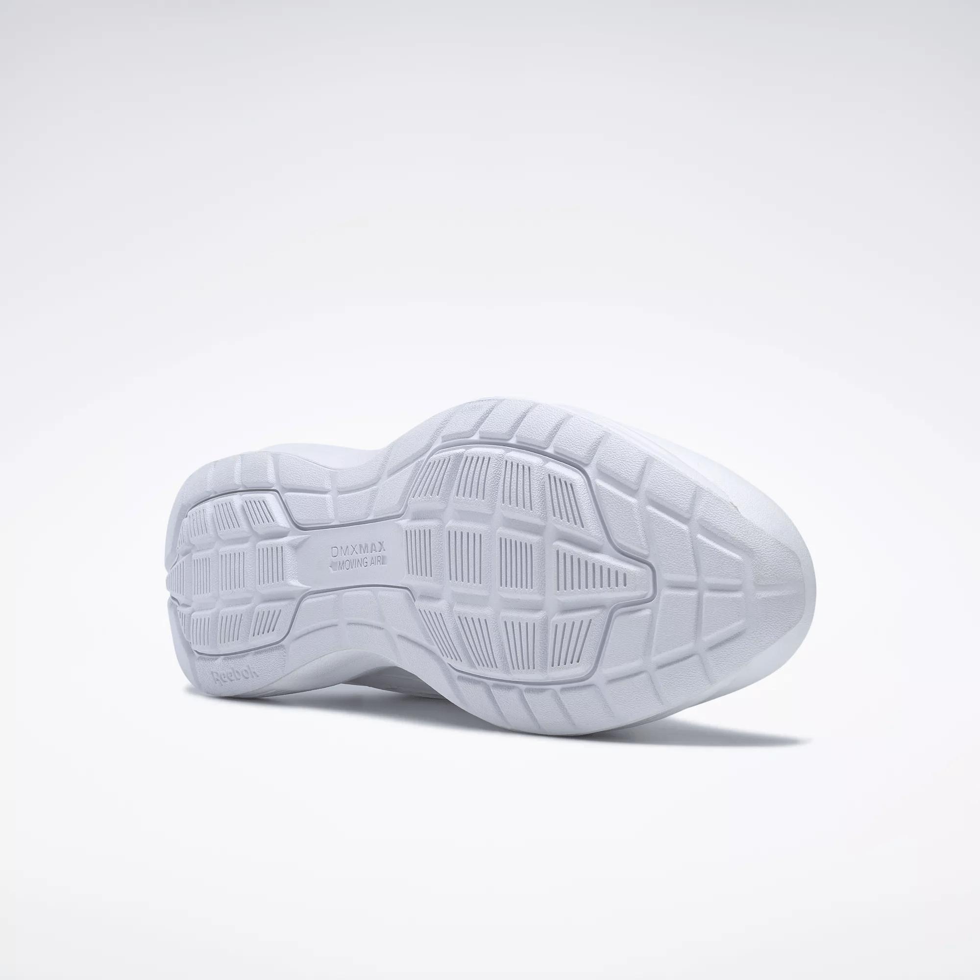 Walk Ultra 7 DMX MAX Extra-Wide Men's Shoes in Black Product Image