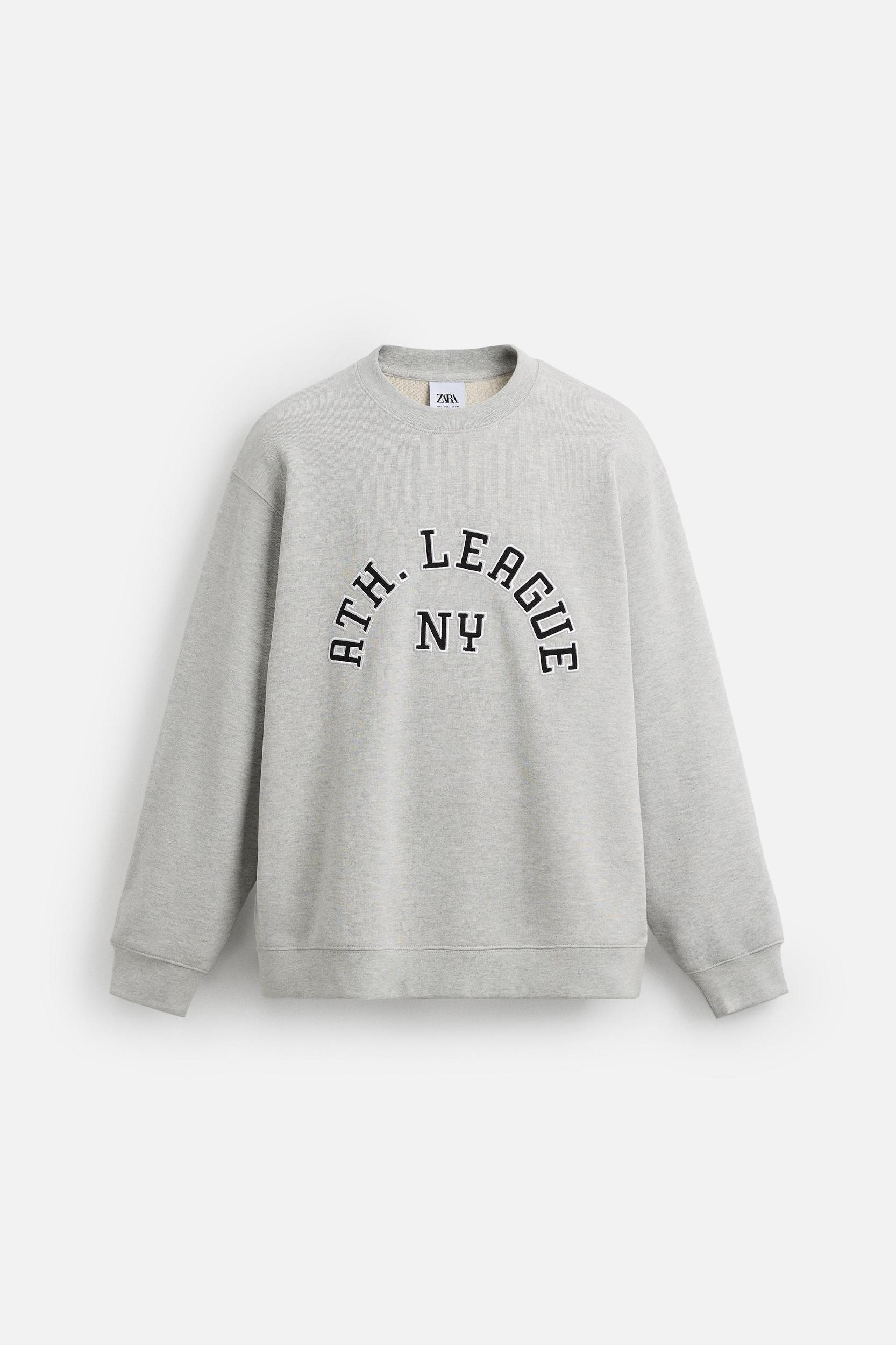 TEXT PATCH SWEATSHIRT Product Image