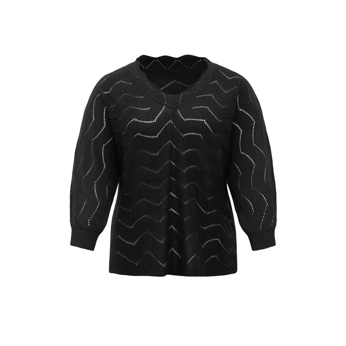 Plus Size Plain Geometric Eyelet Elastic Cuffs Patchwork Pullover Black Women Casual Loose Long Sleeve V-neck Dailywear Pullovers BloomChic 30/6X Product Image