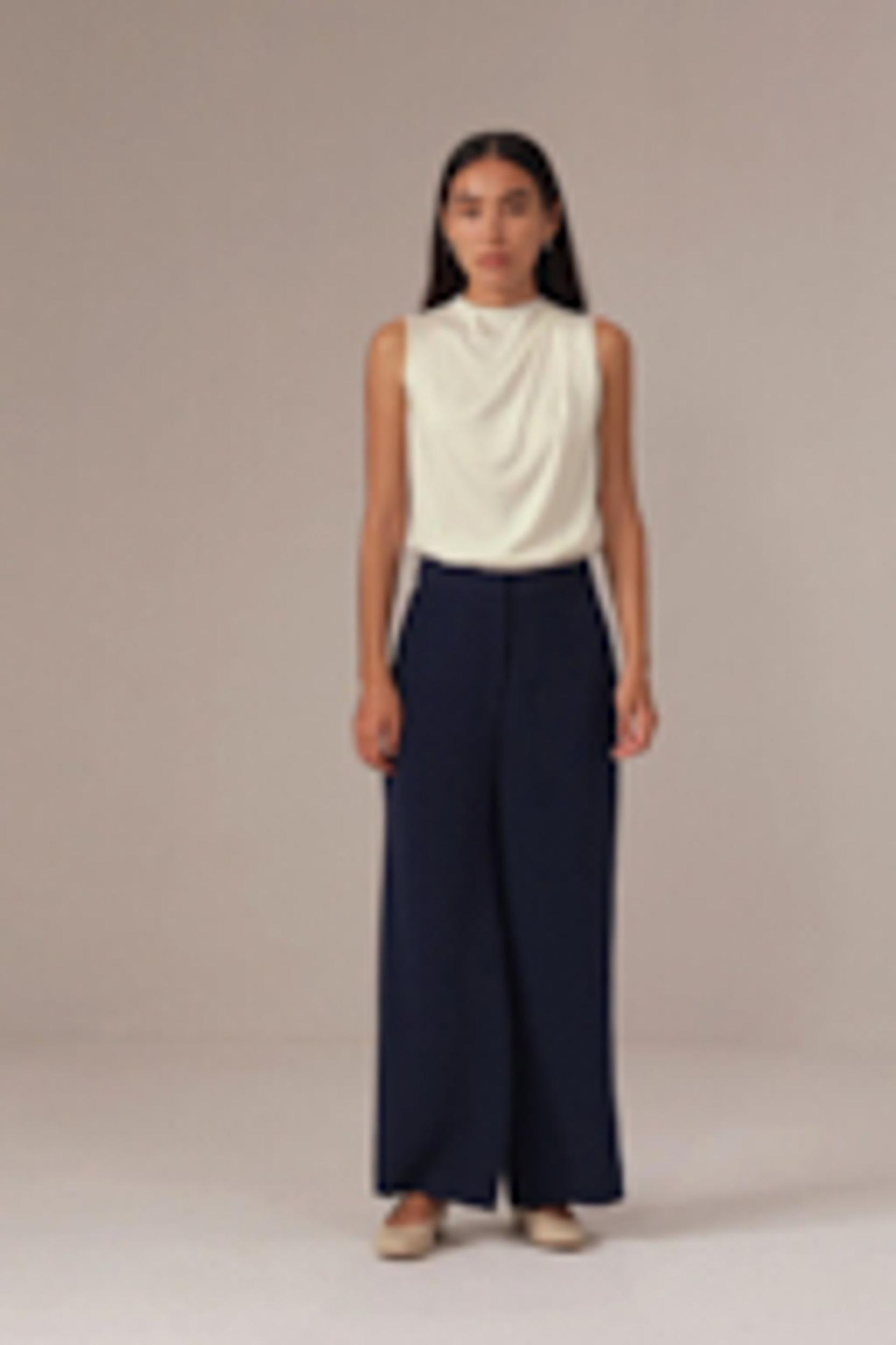 Silk Wide Leg Tailored Pant with Mid Rise Product Image