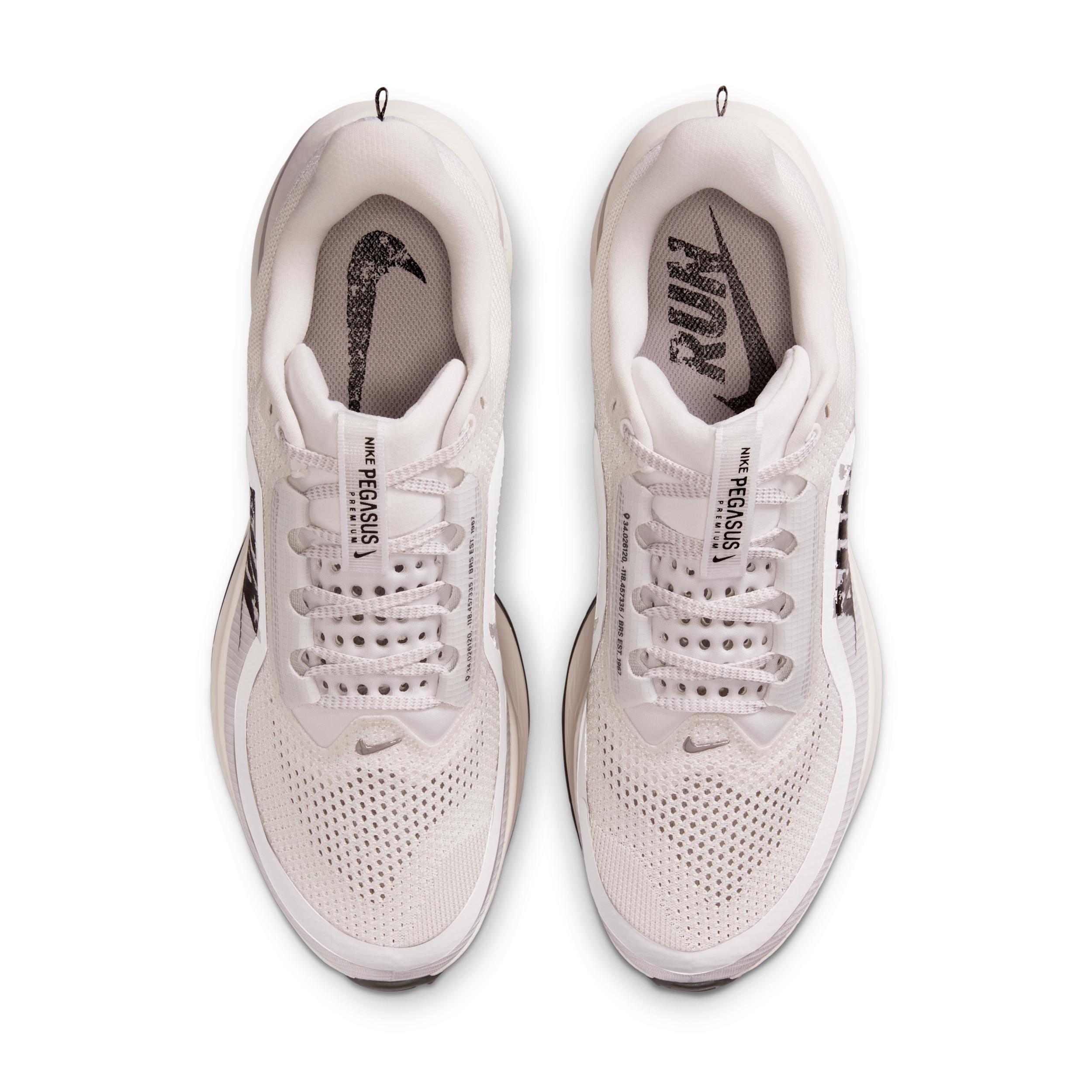 Nike Pegasus Premium Men's Road Running Shoes Product Image
