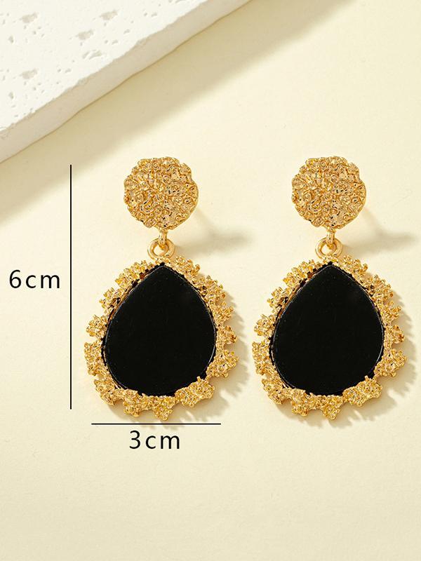 Geometric Drop Earrings Product Image