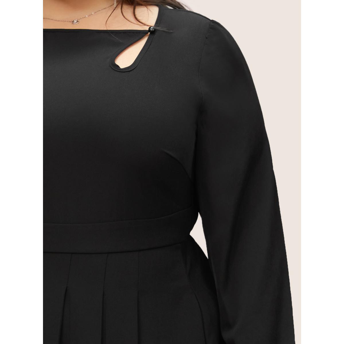 Plus Size Anti-Wrinkle Asymmetrical Neck Keyhole Pleated Hem Dress Black Women At the Office Non Asymmetrical Neck Long Sleeve Curvy Midi Dress BloomChic 14-16/1X Product Image