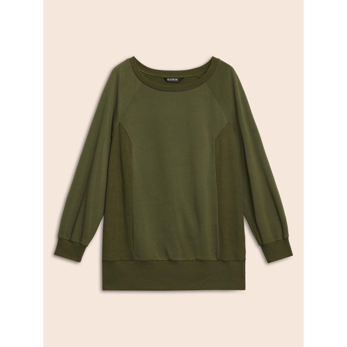 Plus Size Crew Neck Patchwork Split Hem T-shirt Women ArmyGreen Casual Patchwork Round Neck Everyday Sweatshirts BloomChic 22-24/3X Product Image
