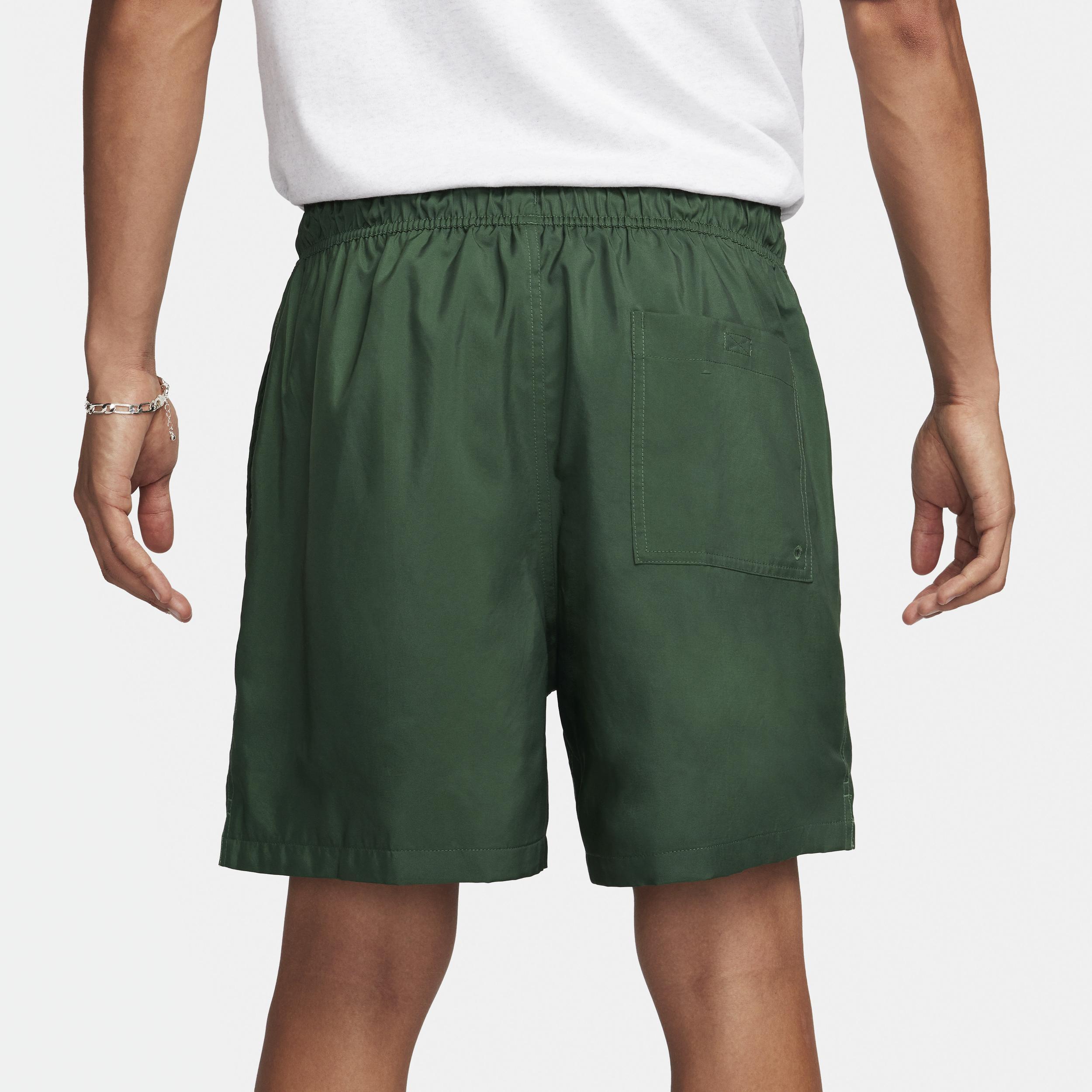 Nike Club Men's Woven Flow Shorts Product Image