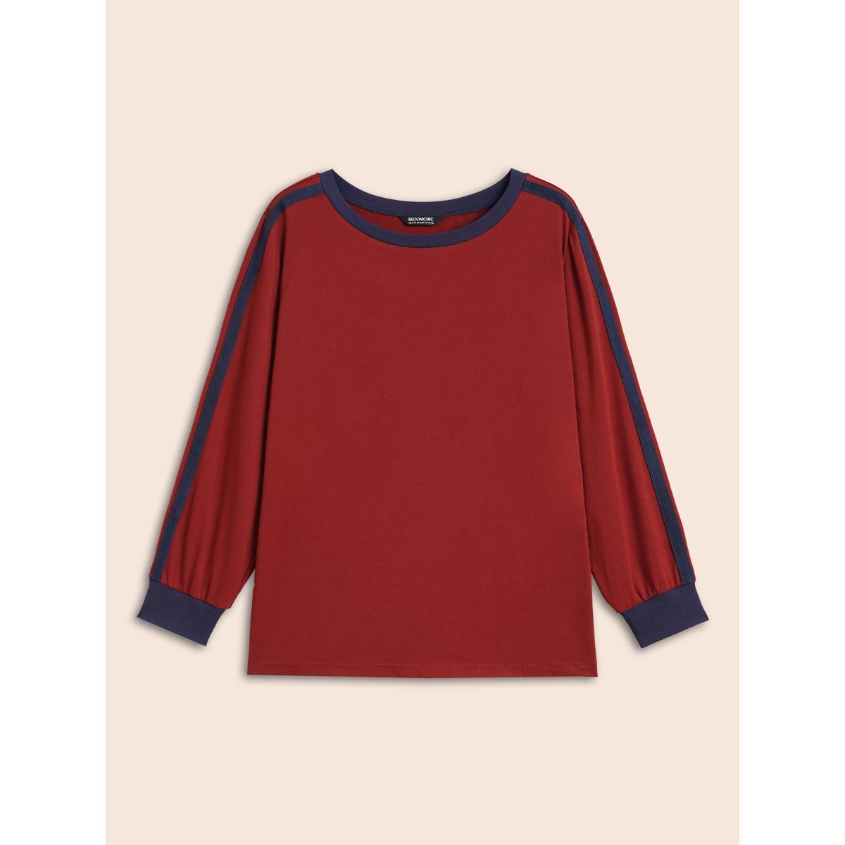 Plus Size Crew Neck Contrast Webbing T-shirt Scarlet Women Casual Contrast Round Neck Loose Everyday T-shirts BloomChic 12/L Product Image