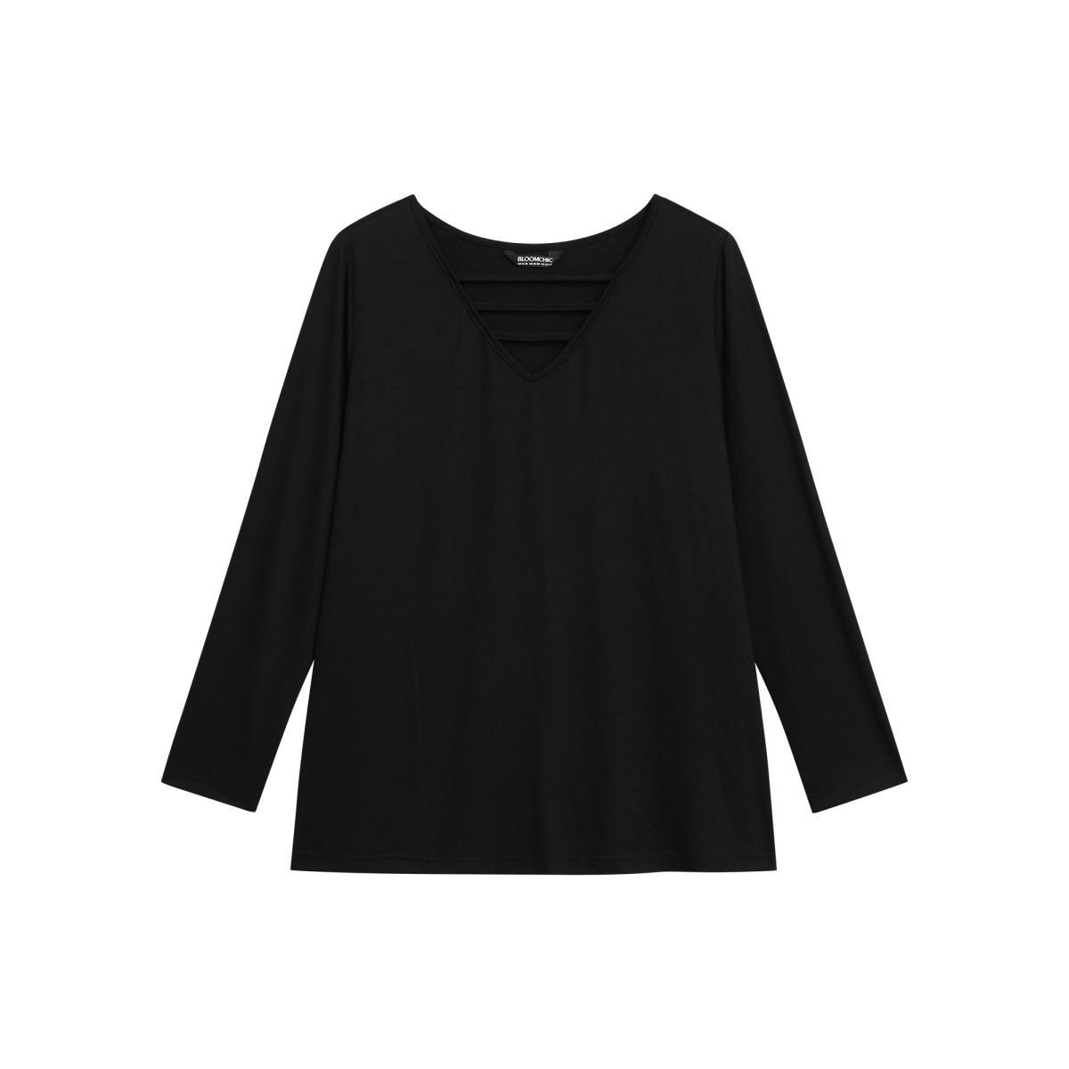 Plus Size Plain Lace Patchwork Crisscross T-shirt Black Women Casual Patchwork U-neck Everyday T-shirts BloomChic 28/5X Product Image