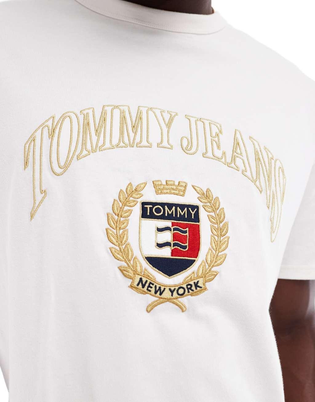 Tommy Jeans gold crest logo t-shirt in off white Product Image
