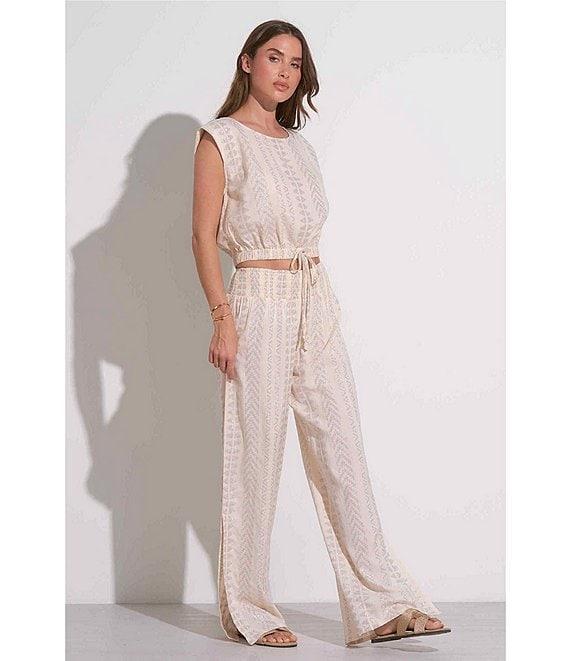 ELAN Coordinating Metallic Arrow Print Crew Neck Cap Sleeve Banded Cropped Top Product Image