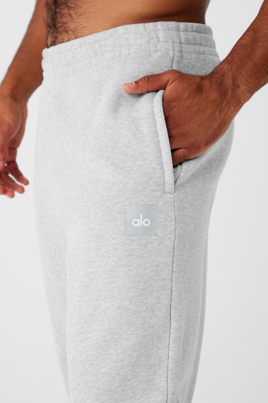 Cuffed Renown Heavy Weight Sweatpant - Athletic Heather Grey Product Image