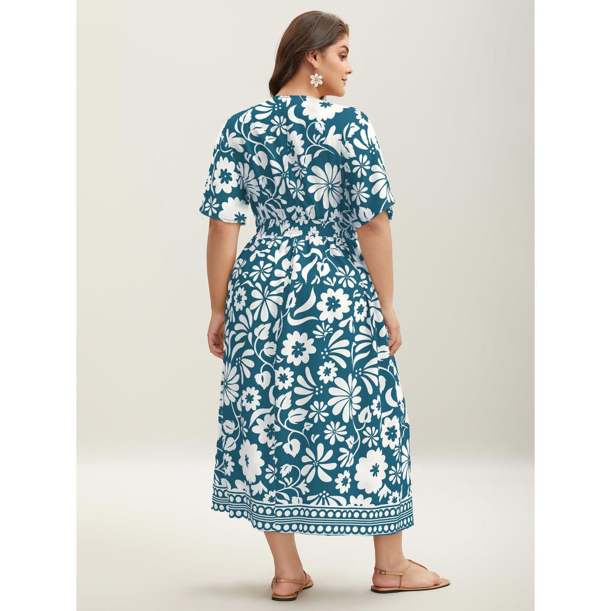 Plus Size Large Floral Print Pockets Midi Dress DarkGreen Women Slit V-neck Short sleeve Curvy BloomChic 26/4X Product Image