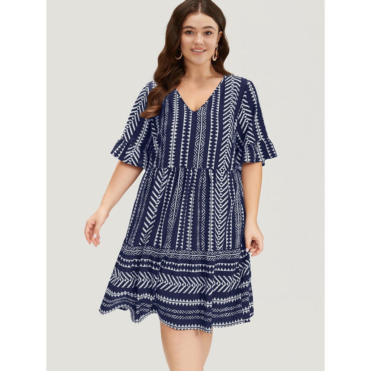 Plus Size Striped Geo Patchwork Pocket Bell Sleeve Dress DarkBlue Women Vacation Patchwork V-neck Short sleeve Curvy Knee Dress BloomChic 28/5X Product Image