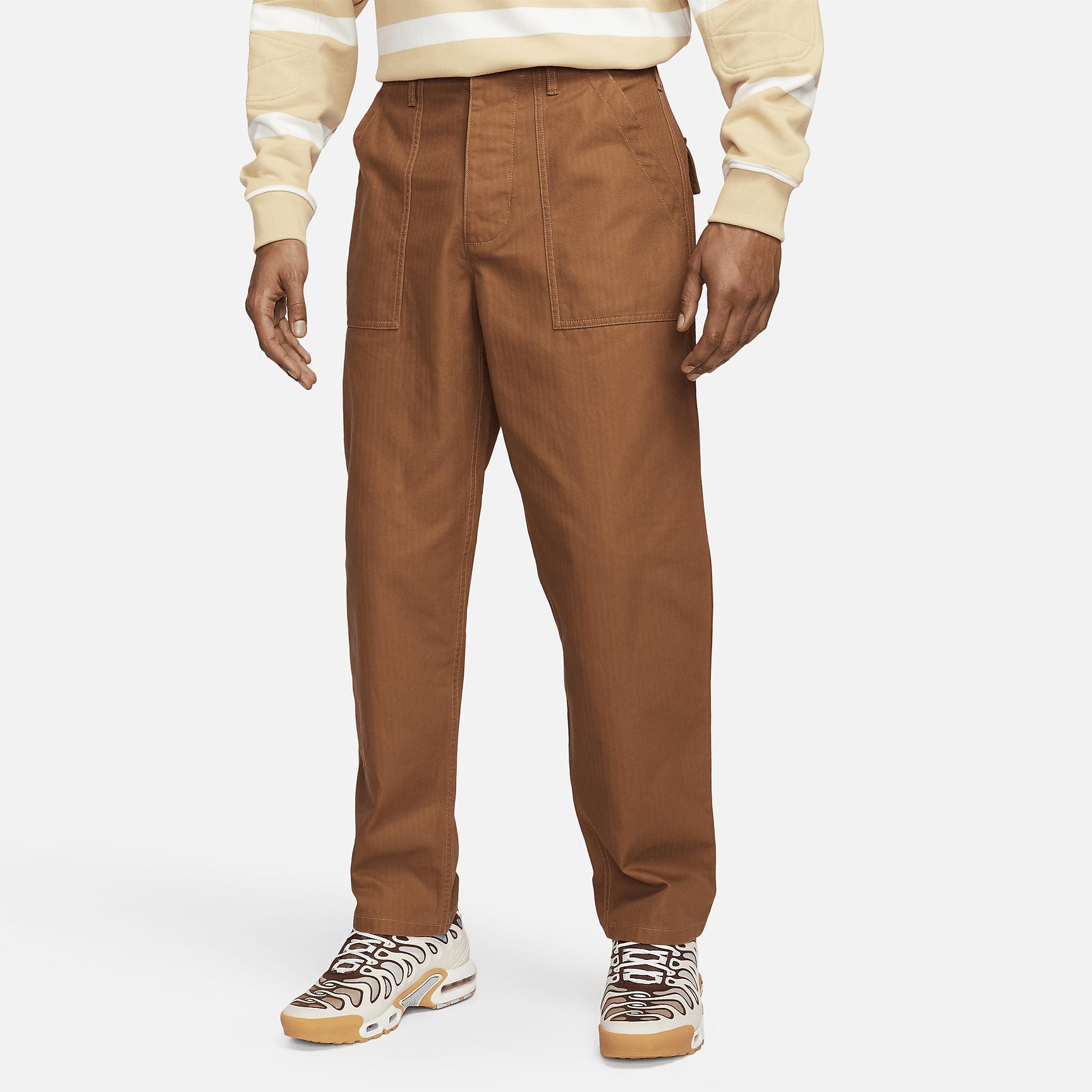 Nike Life Men's Fatigue Pants Product Image