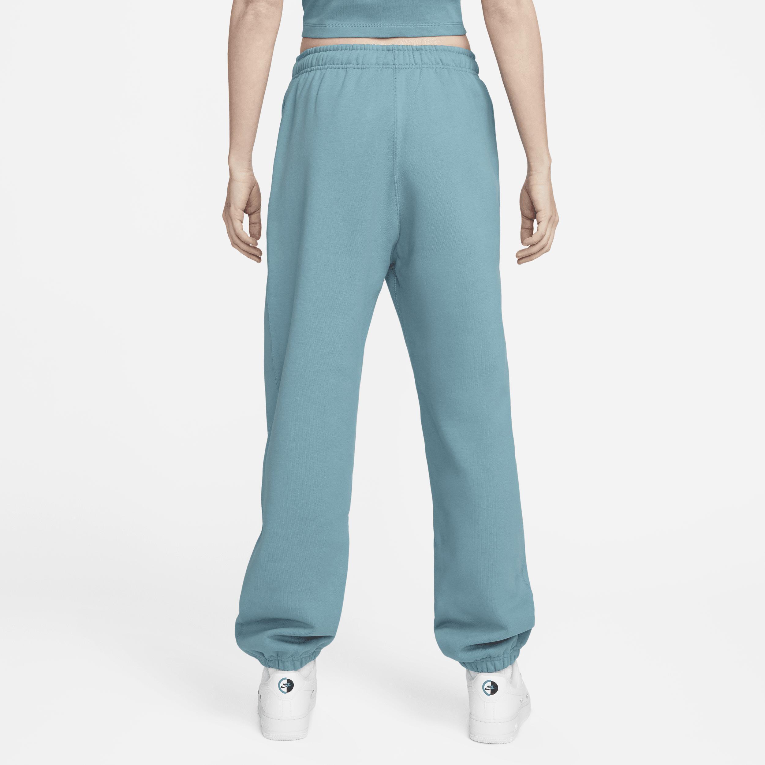 Nike Womens Solo Swoosh Fleece Pants Product Image