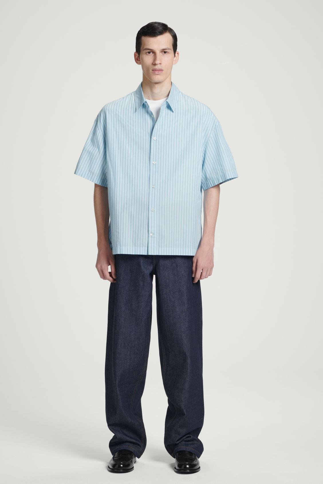 RELAXED STRIPED SHORT-SLEEVED SHIRT Product Image