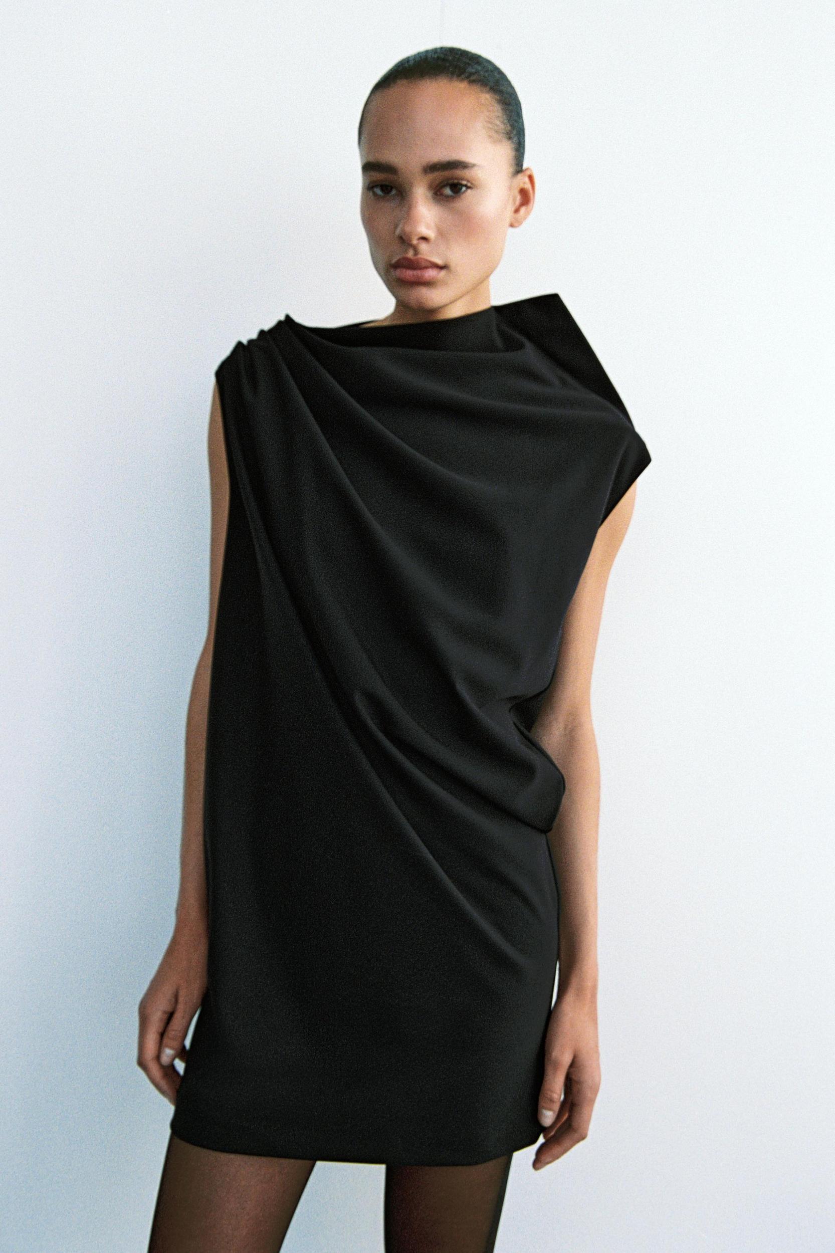 SHORT DRESS WITH RUCHING Product Image