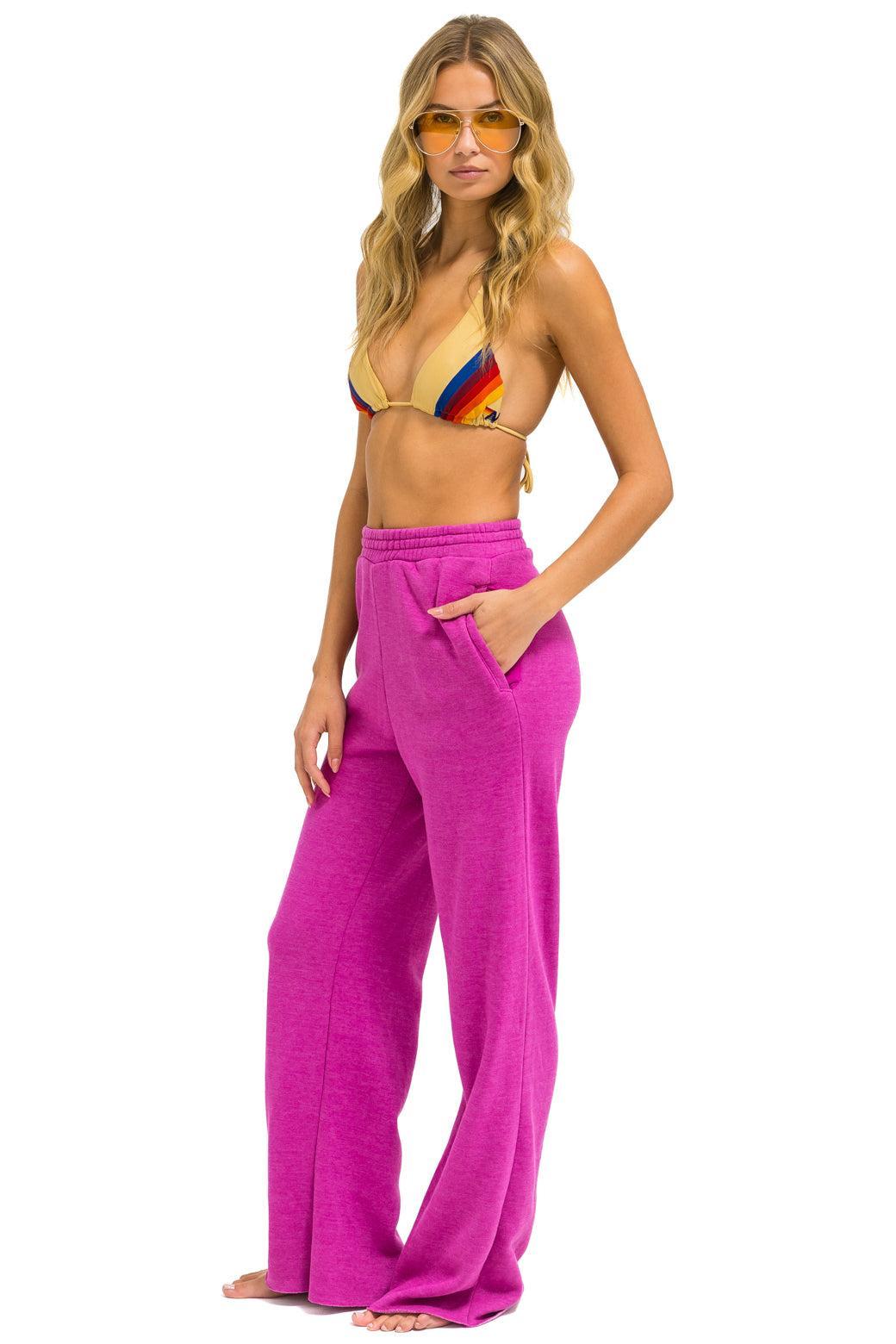 WIDE LEG POCKET SWEATPANTS - MAGENTA Female Product Image