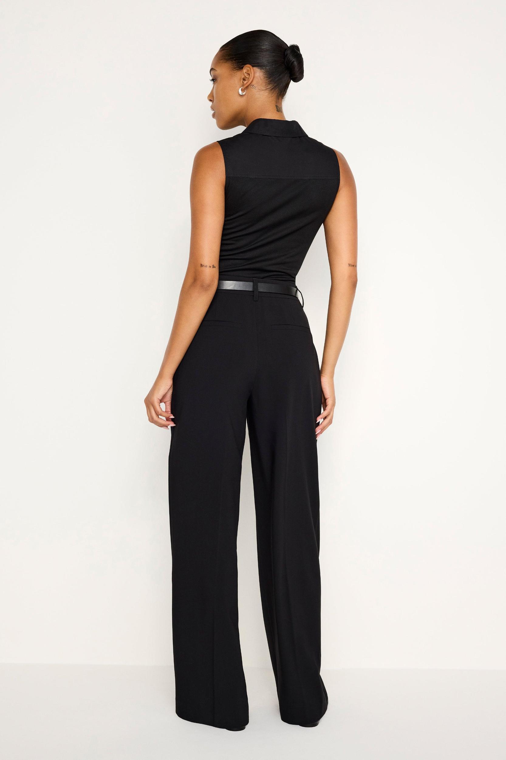 ESSENTIAL SUITING PLEATED TROUSERS | BLACK001 Product Image