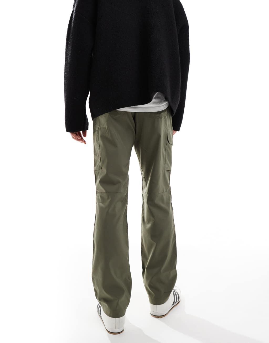 Columbia Silver Ridge utility pants in green  Product Image