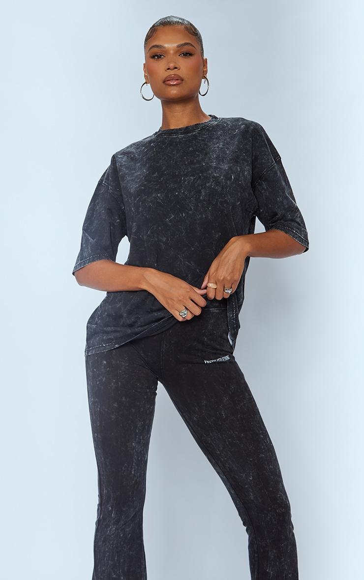 PRETTYLITTLETHING Charcoal Print Washed Oversized T-shirt Product Image