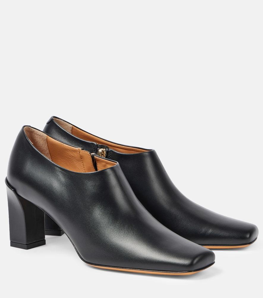 TOD'S Leather Ankle Boots In Black Product Image