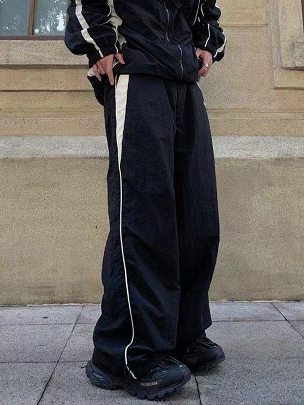 Men's Contrast Paneled Loose Parachute Pants Product Image
