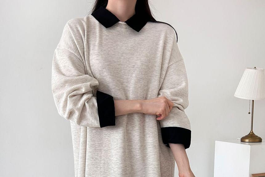Long-Sleeve Two-Tone Loose-Fit Midi Polo Dress Product Image