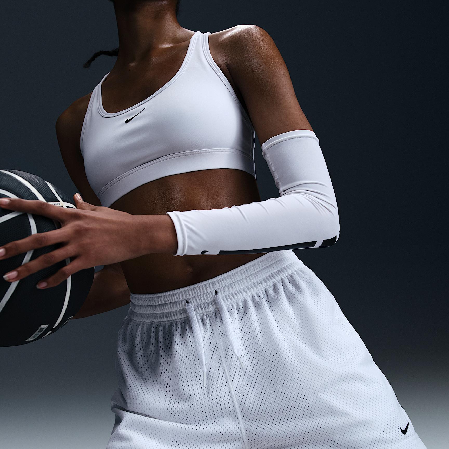 Nike Essential Women's Dri-FIT Mesh Basketball Shorts Product Image