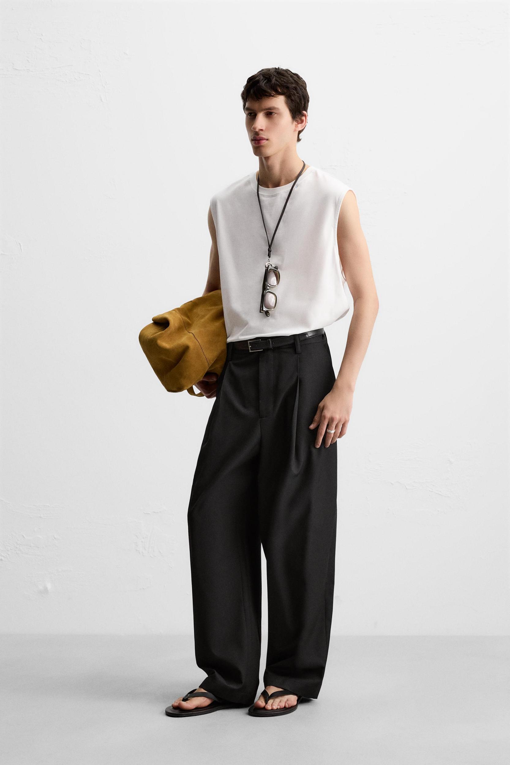RELAXED FIT TANK TOP Product Image