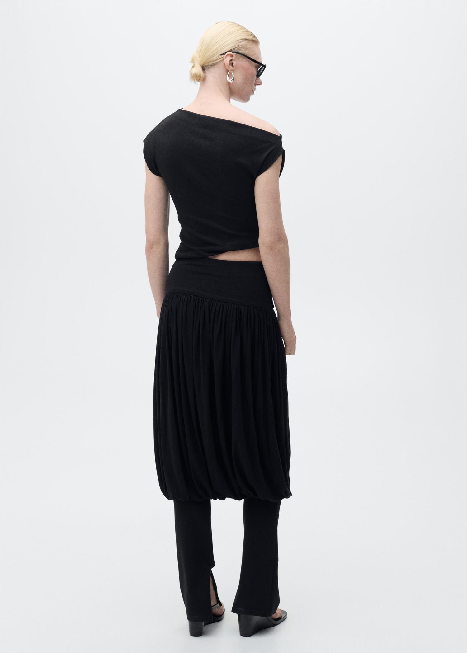 Cotton top with asymmetrical neckline - Women | MANGO USA Product Image