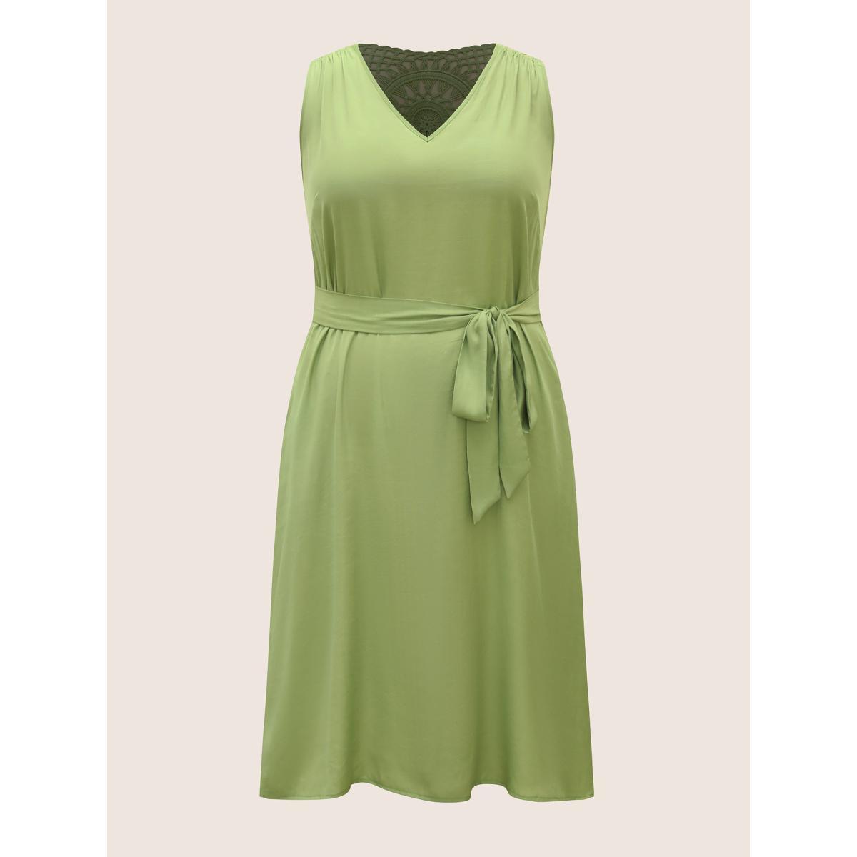 Plus Size Solid Back Cut Out Belted Dress Palemauve Women Resort Belted V-neck Sleeveless Curvy BloomChic 26/4X Product Image