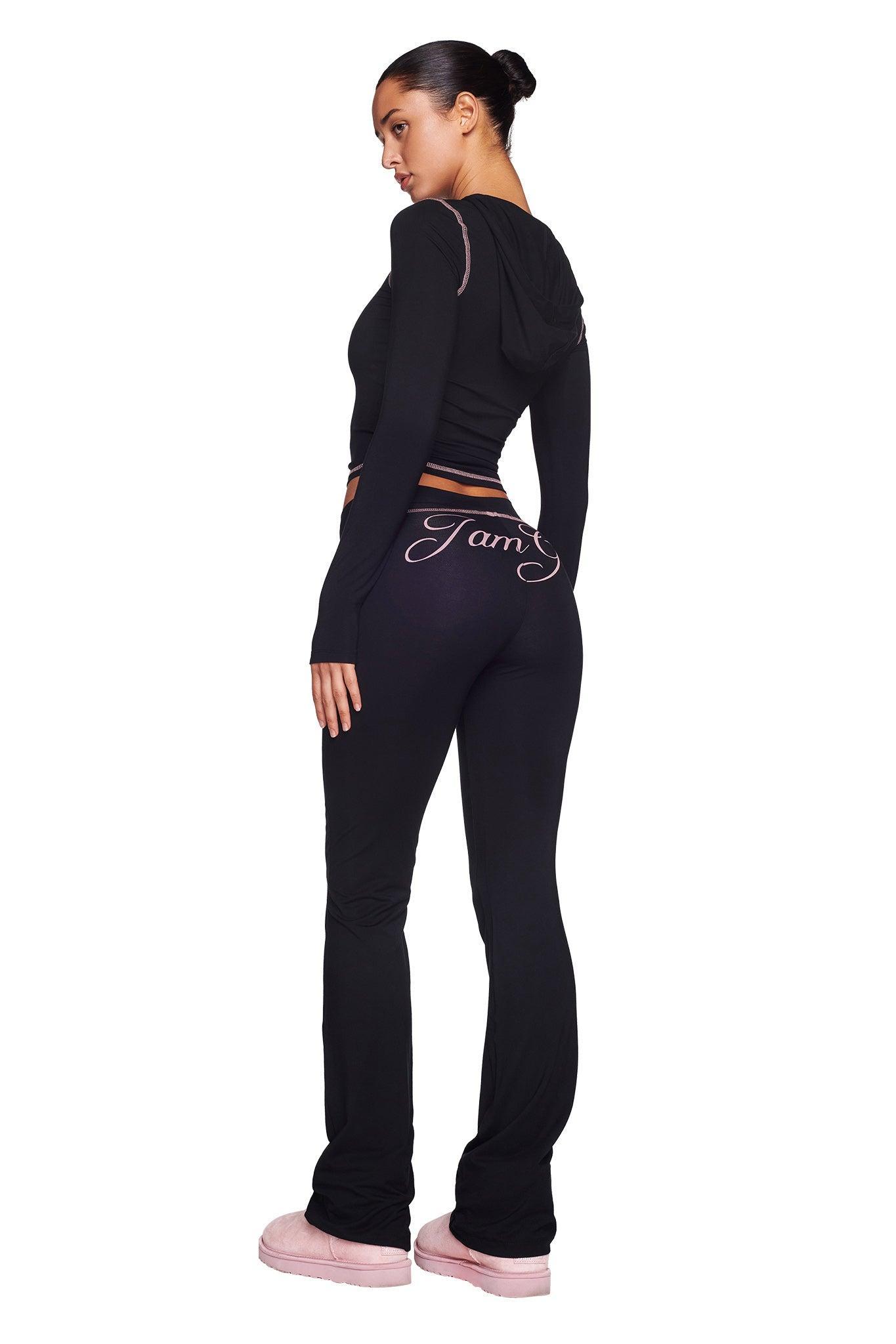 BLARE HOODIE - BLACK Product Image