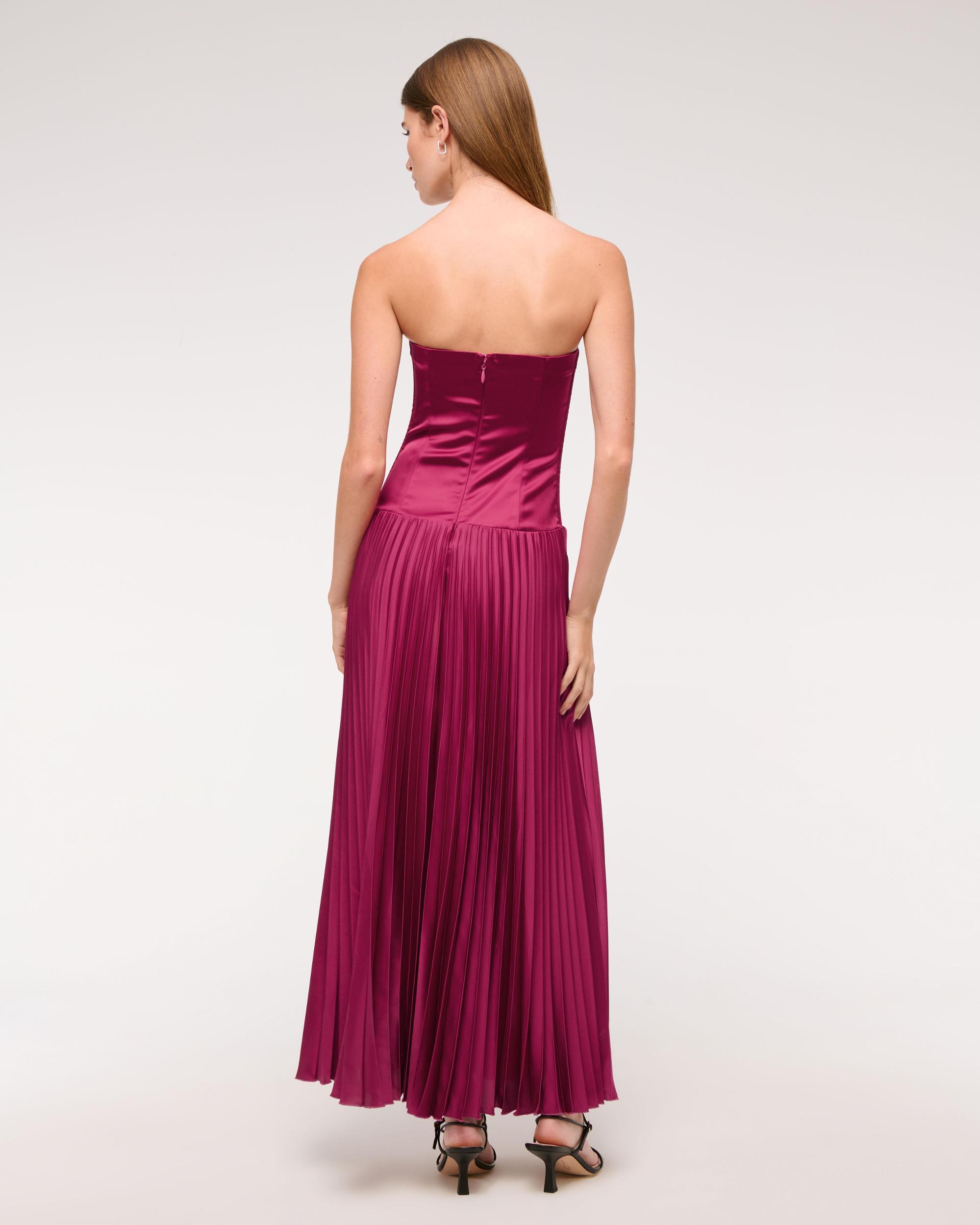 The A&F Giselle Drop-Waist Maxi Dress Product Image