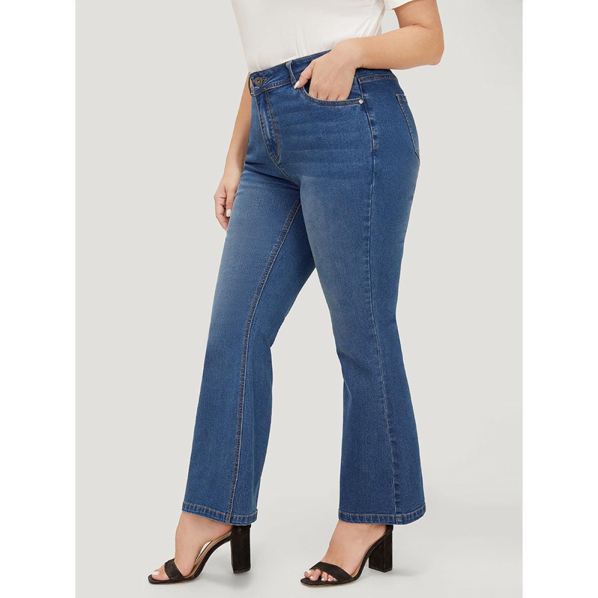 Plus Size Flare Leg Very Stretchy Medium Wash Jeans Women Blue Casual Plain High stretch Pocket Jeans BloomChic 20/2X Product Image