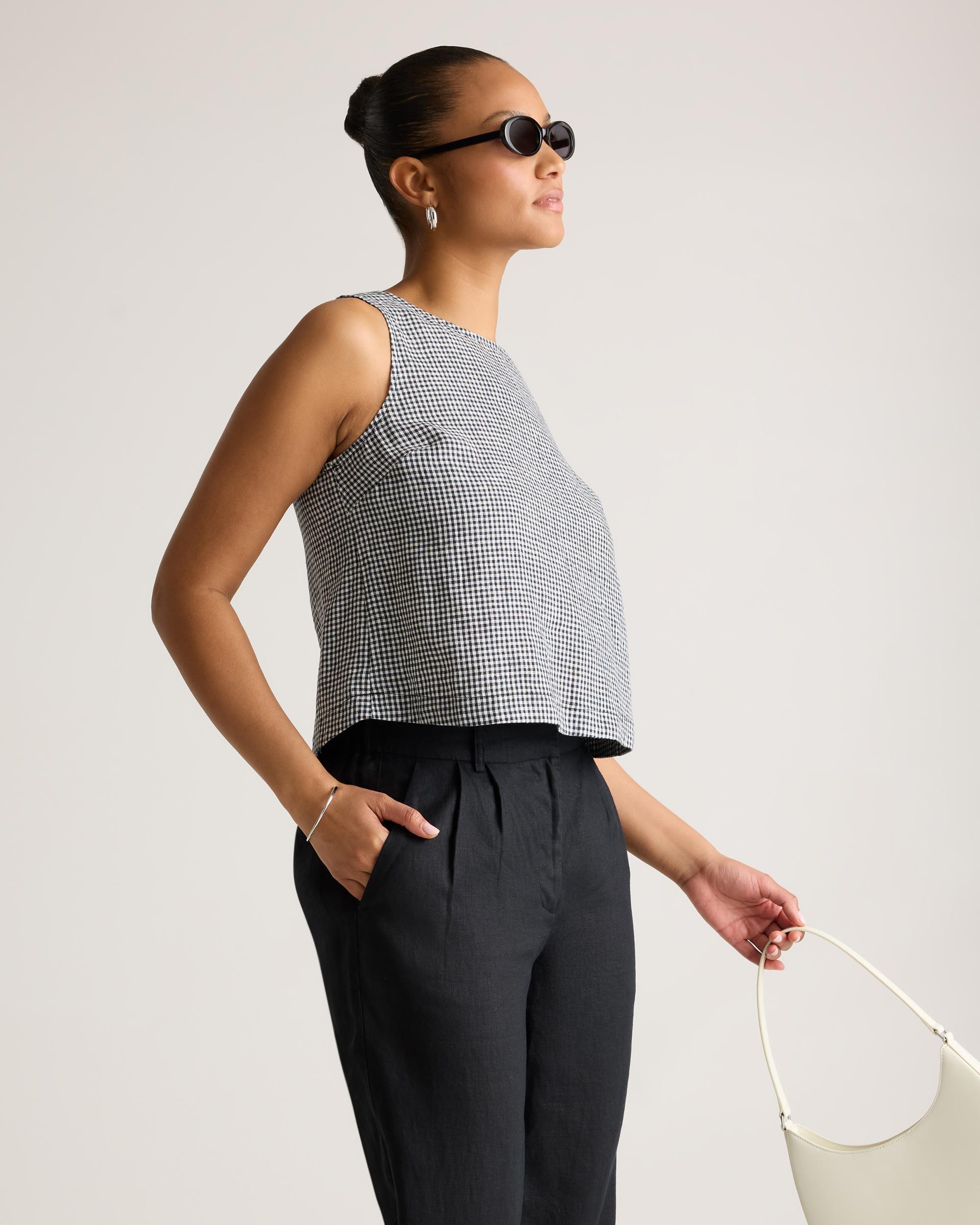 100% European Linen Cropped Tank Product Image