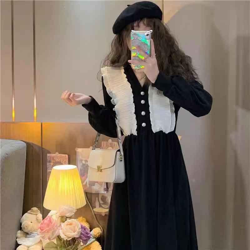 Long-Sleeve V-Neck Corduroy Midi A-Line Dress Product Image