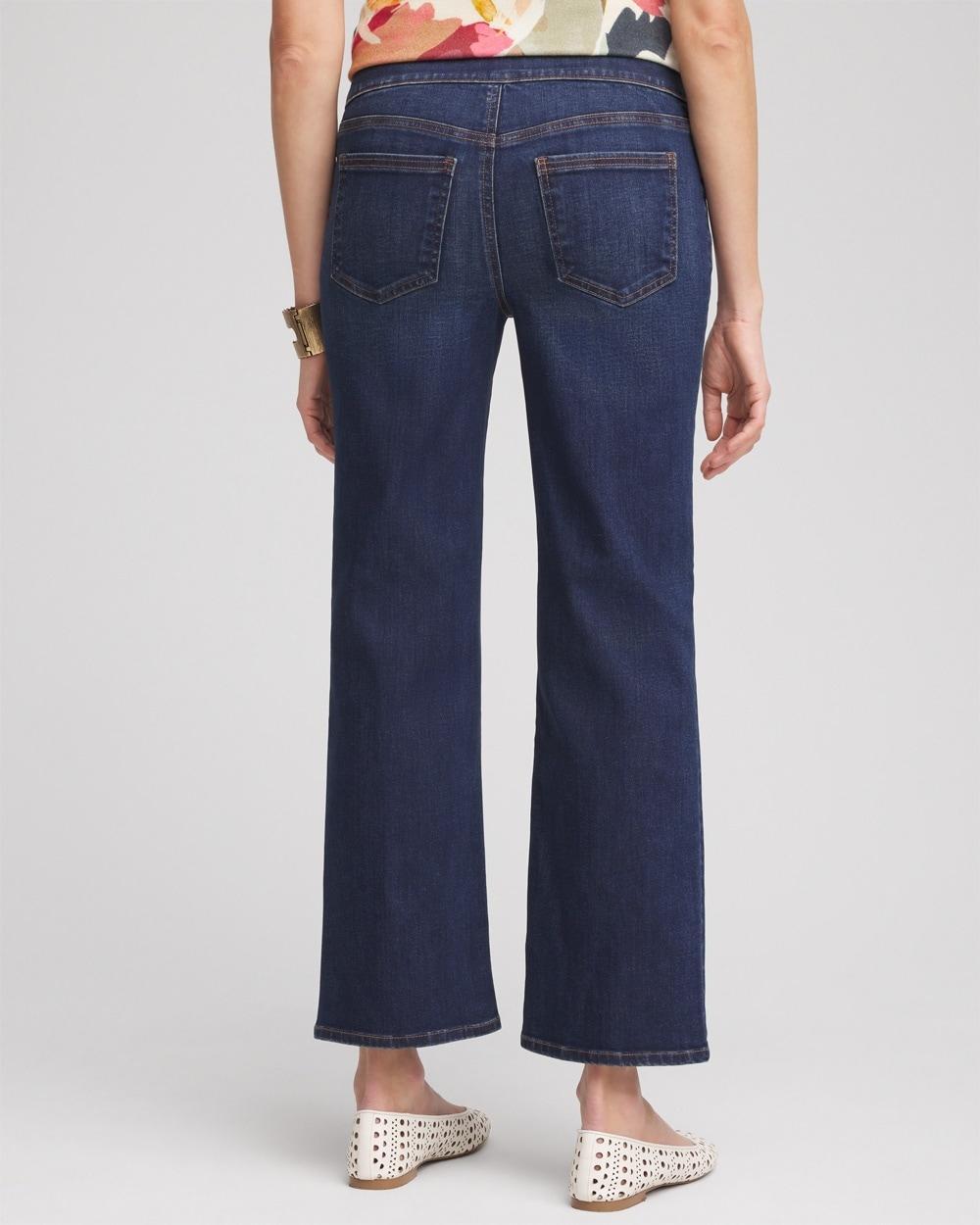 Pull-On Straight Cropped Jeans Product Image