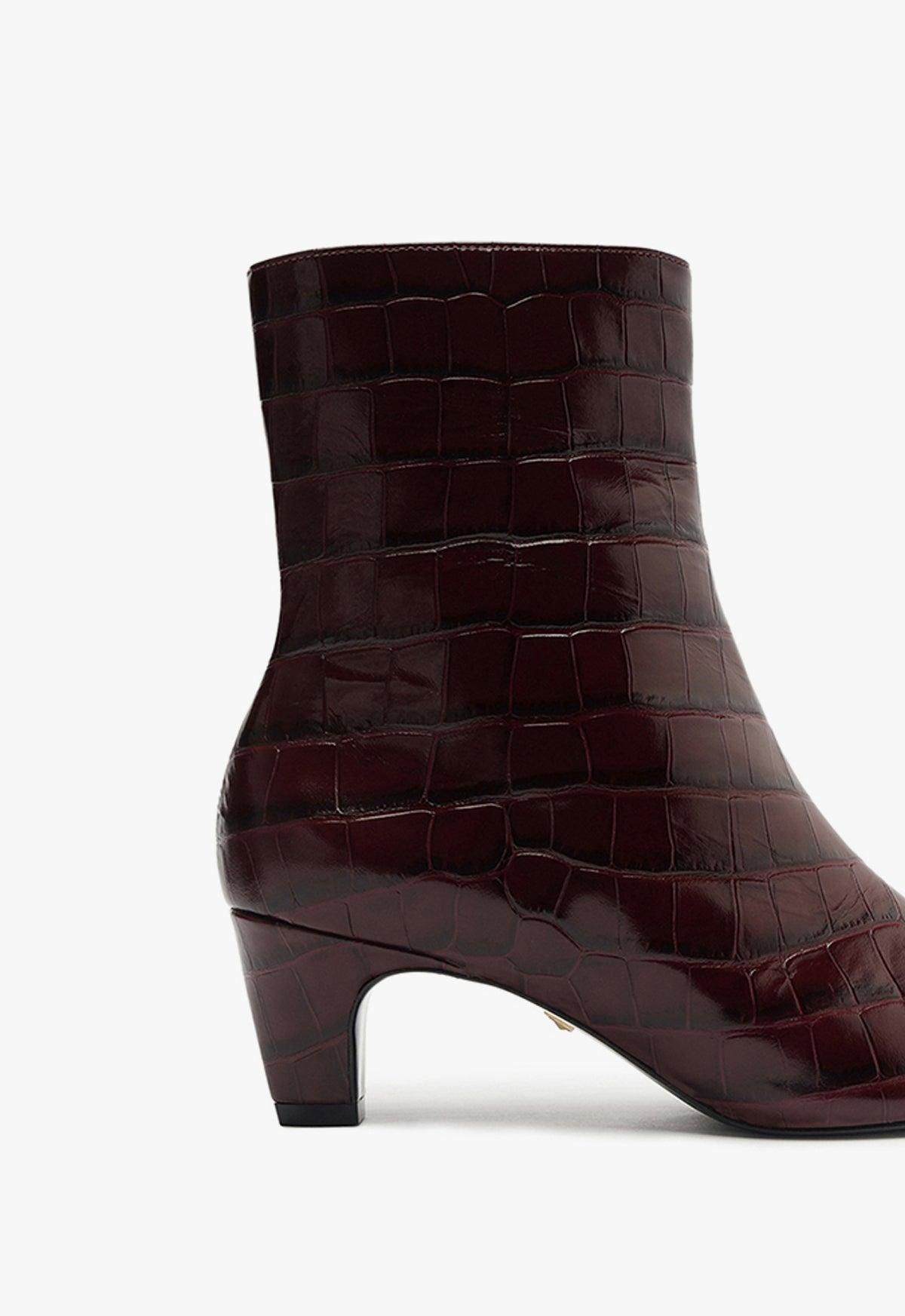 Dellia Bootie Product Image