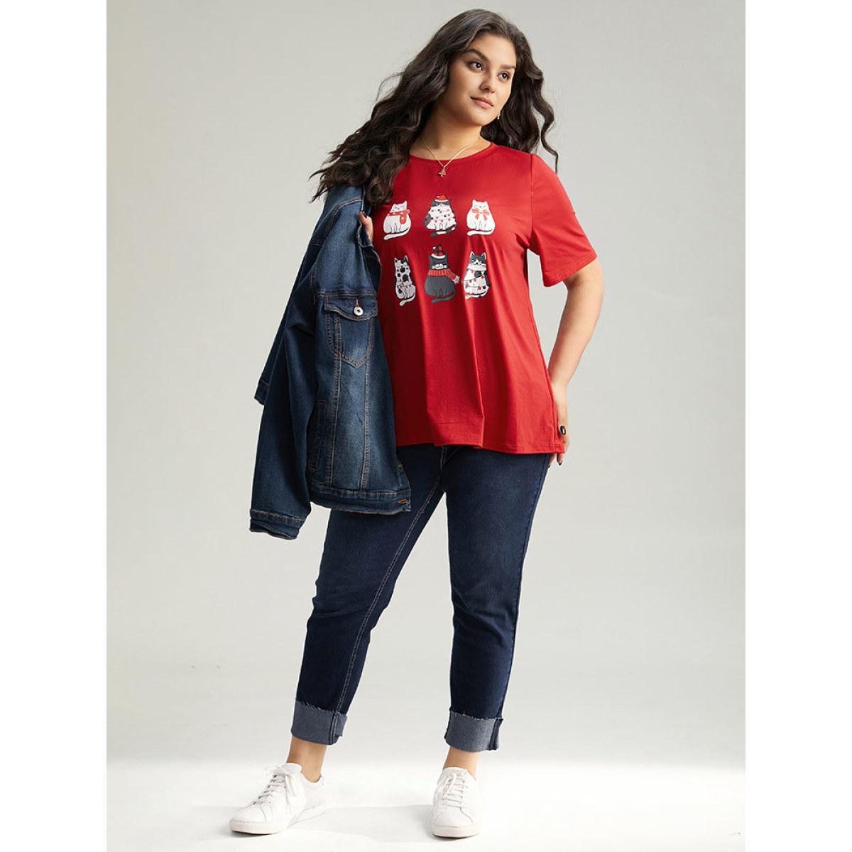 Plus Size Christmas Cat Print Round Neck T-shirt Red Women Casual Printed Christmas Festival-Christmas T-shirts BloomChic 28/5X Product Image