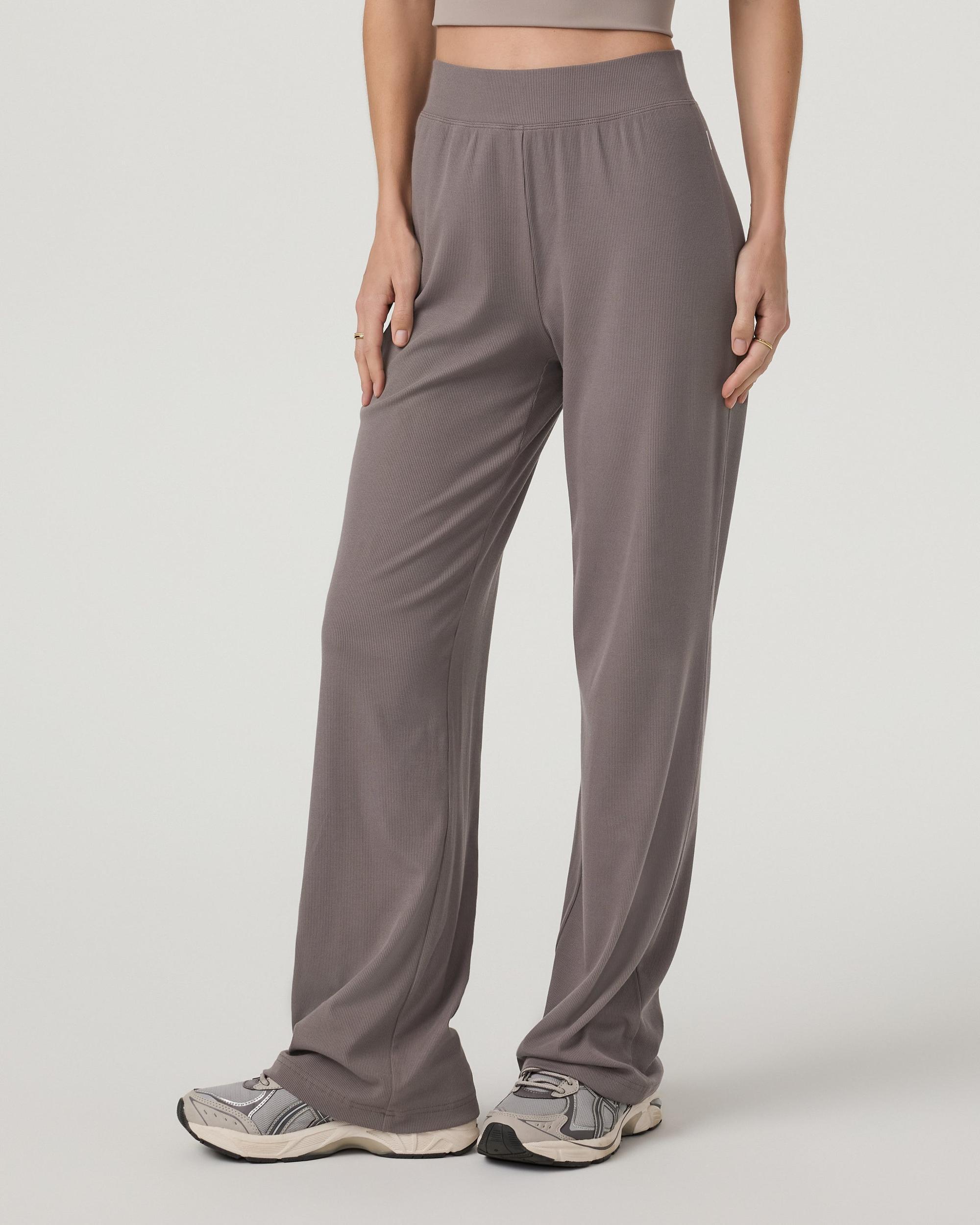 Pose Pant Product Image