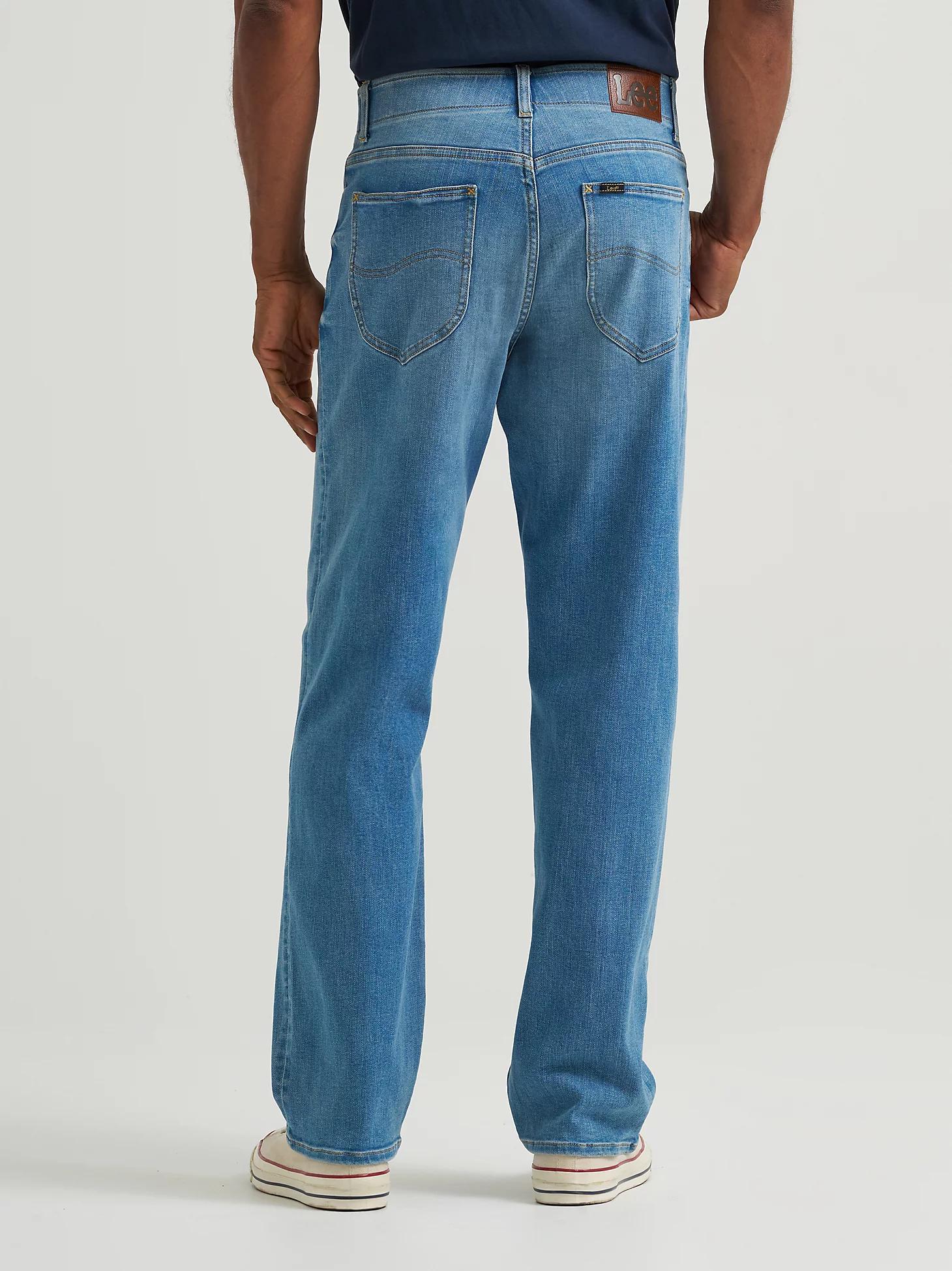 Men's Extreme Motion Loose Jean | Men's Jeans | Lee® Product Image