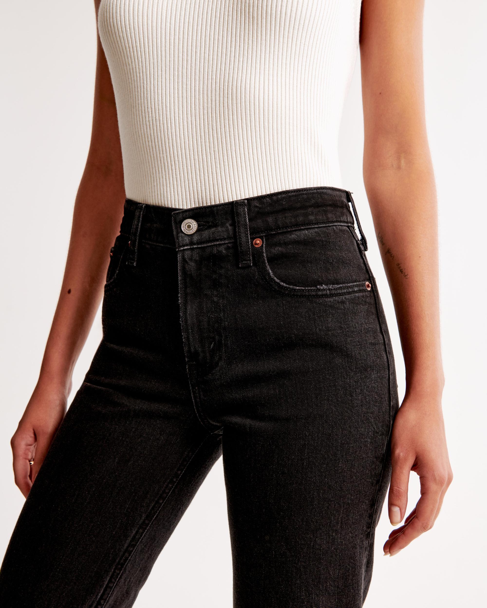 Mid Rise 90s Straight Jean Product Image