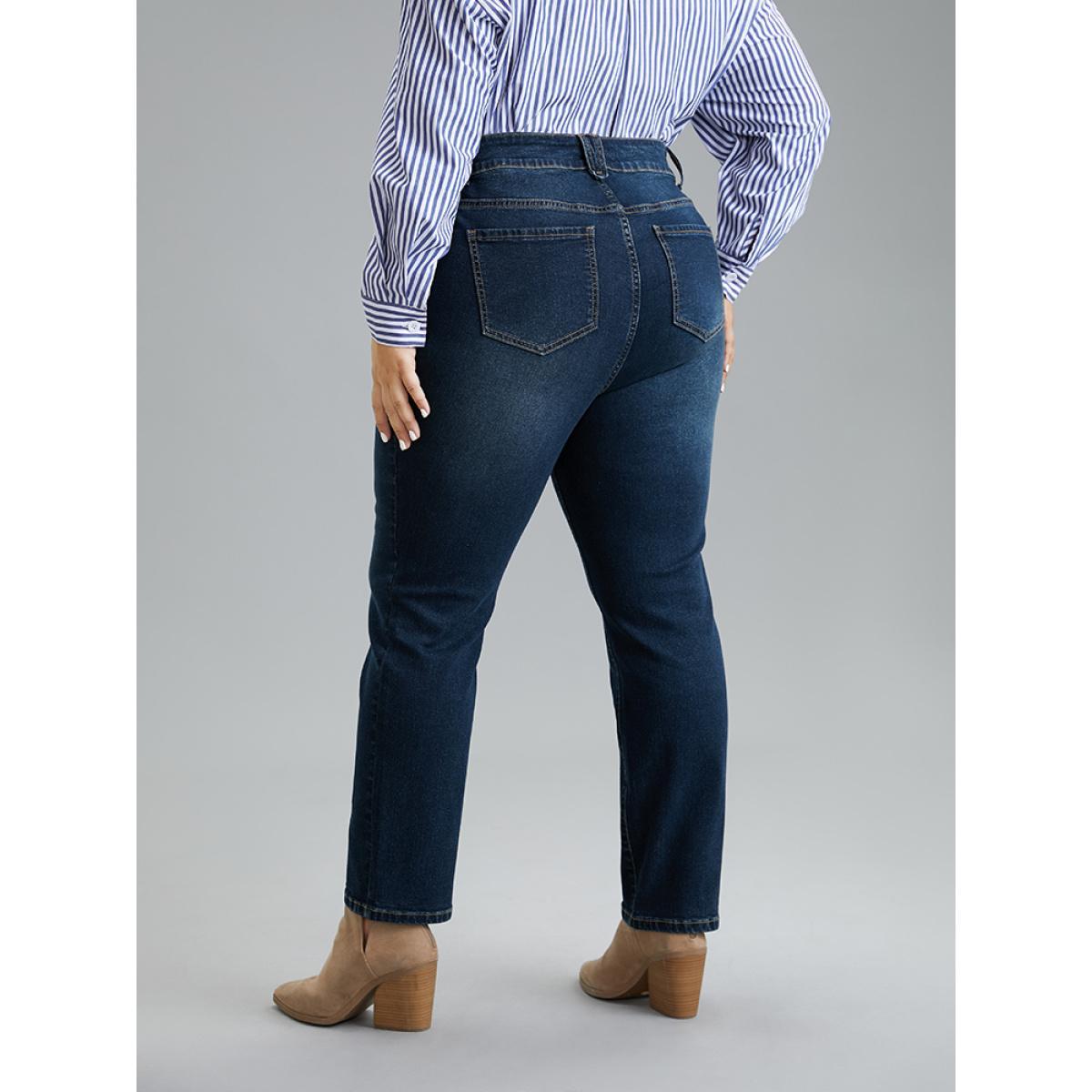 Plus Size Very Stretchy Dark Wash Zipper Fly Pocket Jeans Women Midnight Casual Plain Plain High stretch Pocket Jeans BloomChic 30/6X Product Image
