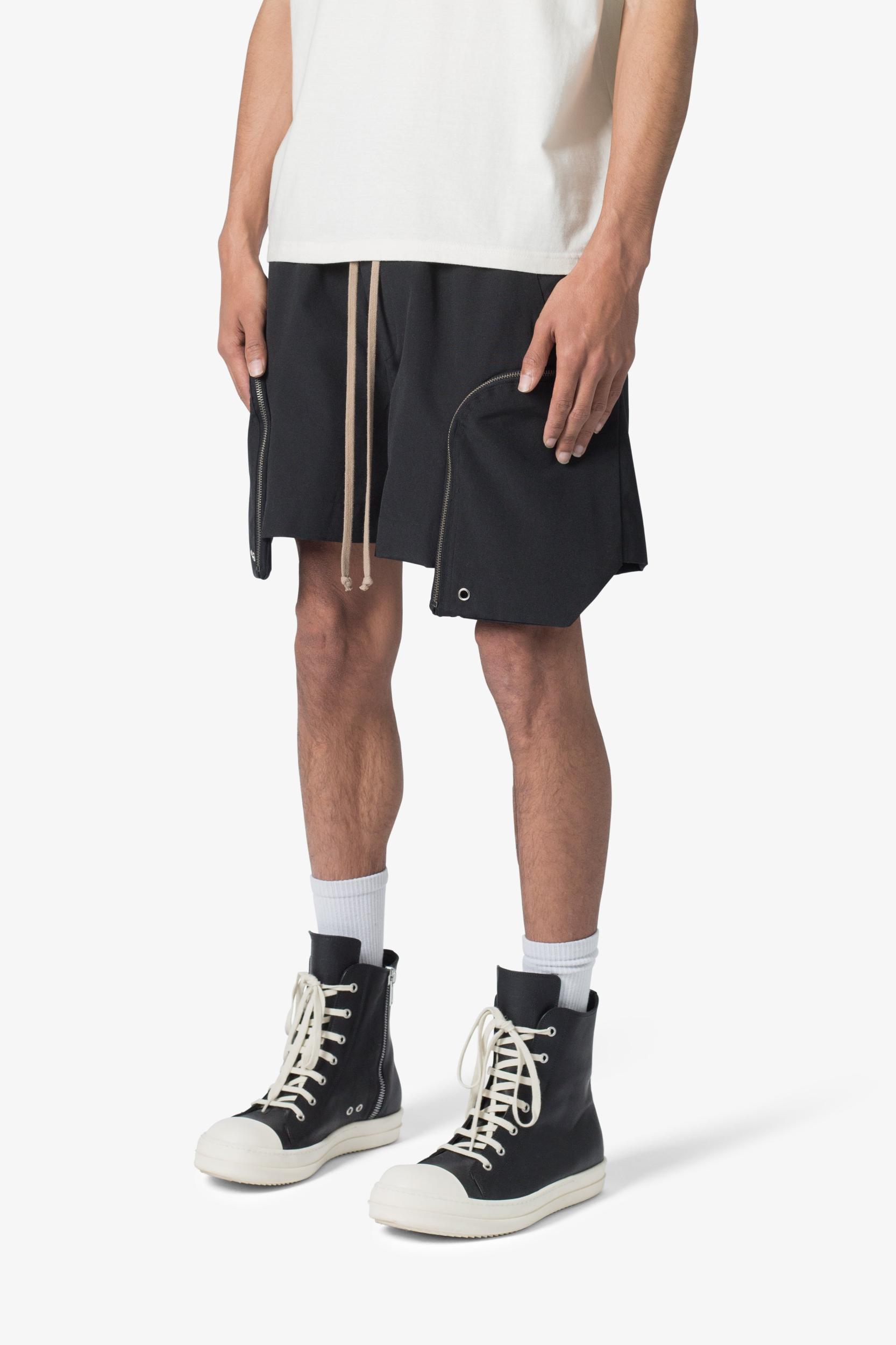Front Pocket Geo Shorts - Black Product Image
