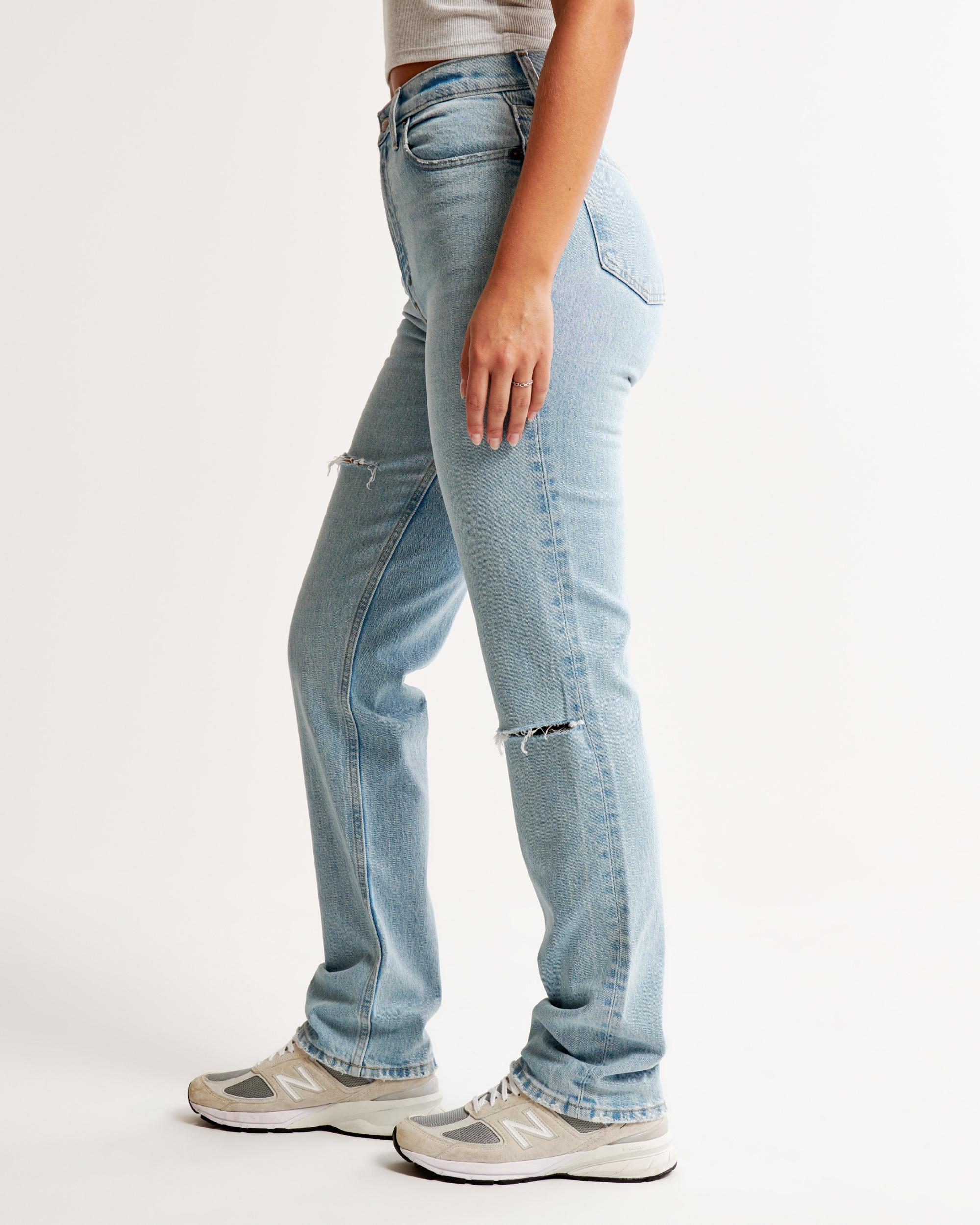 Curve Love Ultra High Rise 90s Straight Jean Product Image