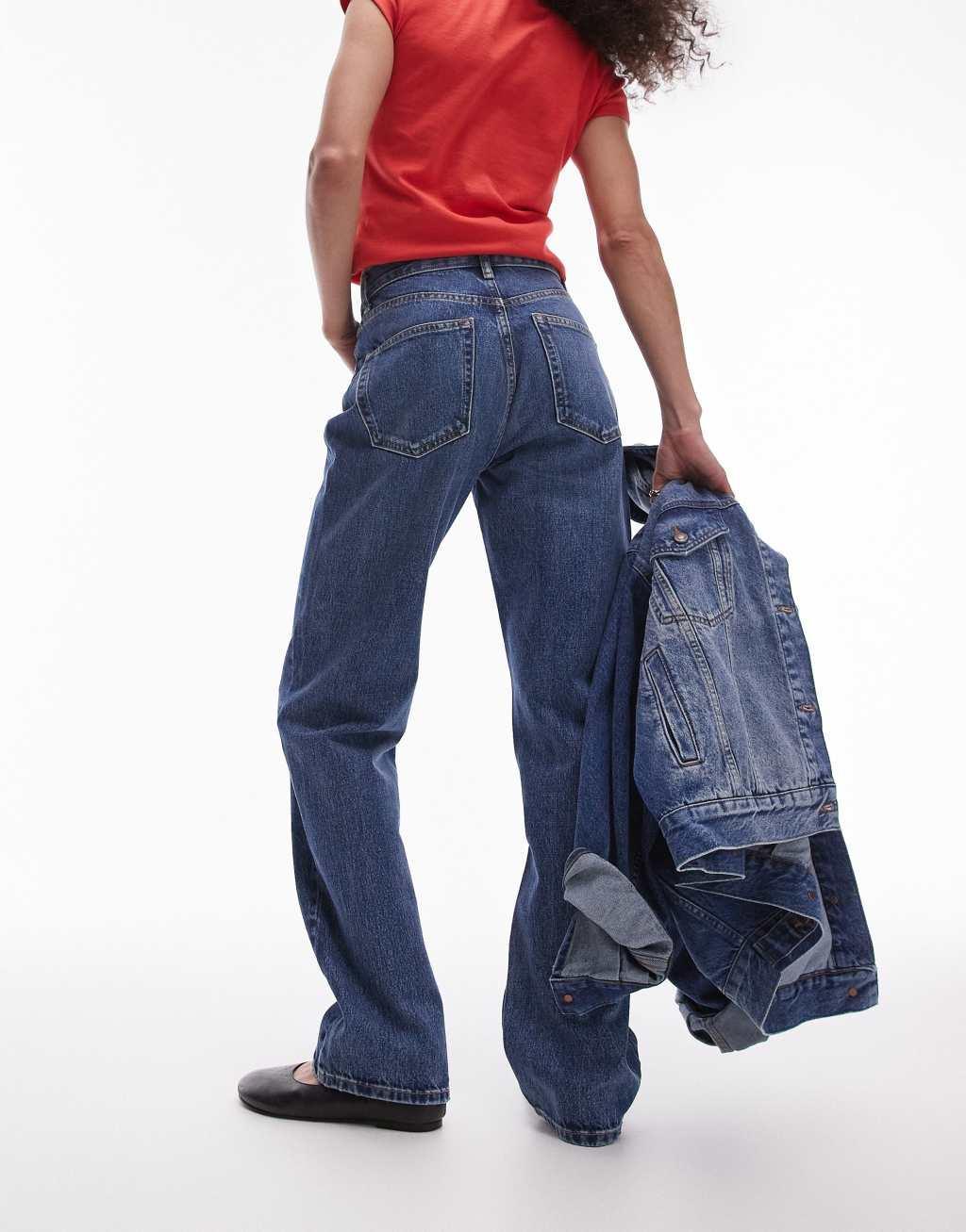 Topshop Kort high rise straight jean in mid blue Product Image