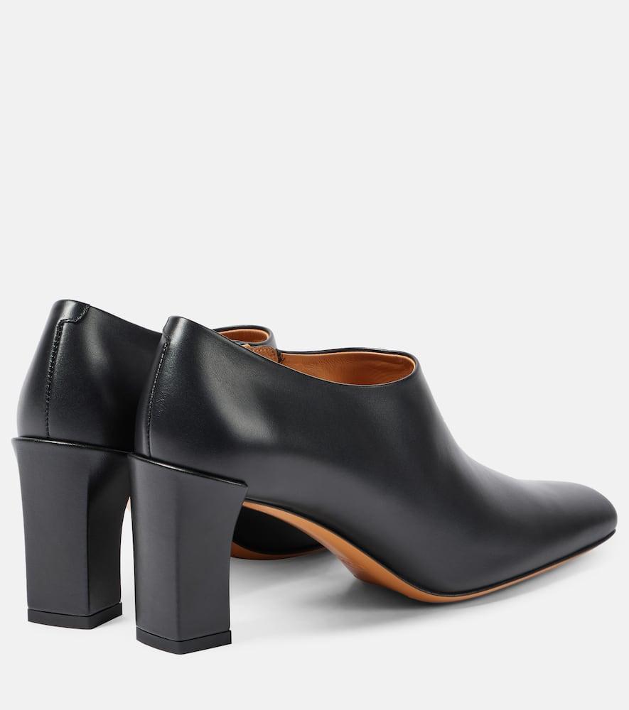 TOD'S Leather Ankle Boots In Black Product Image