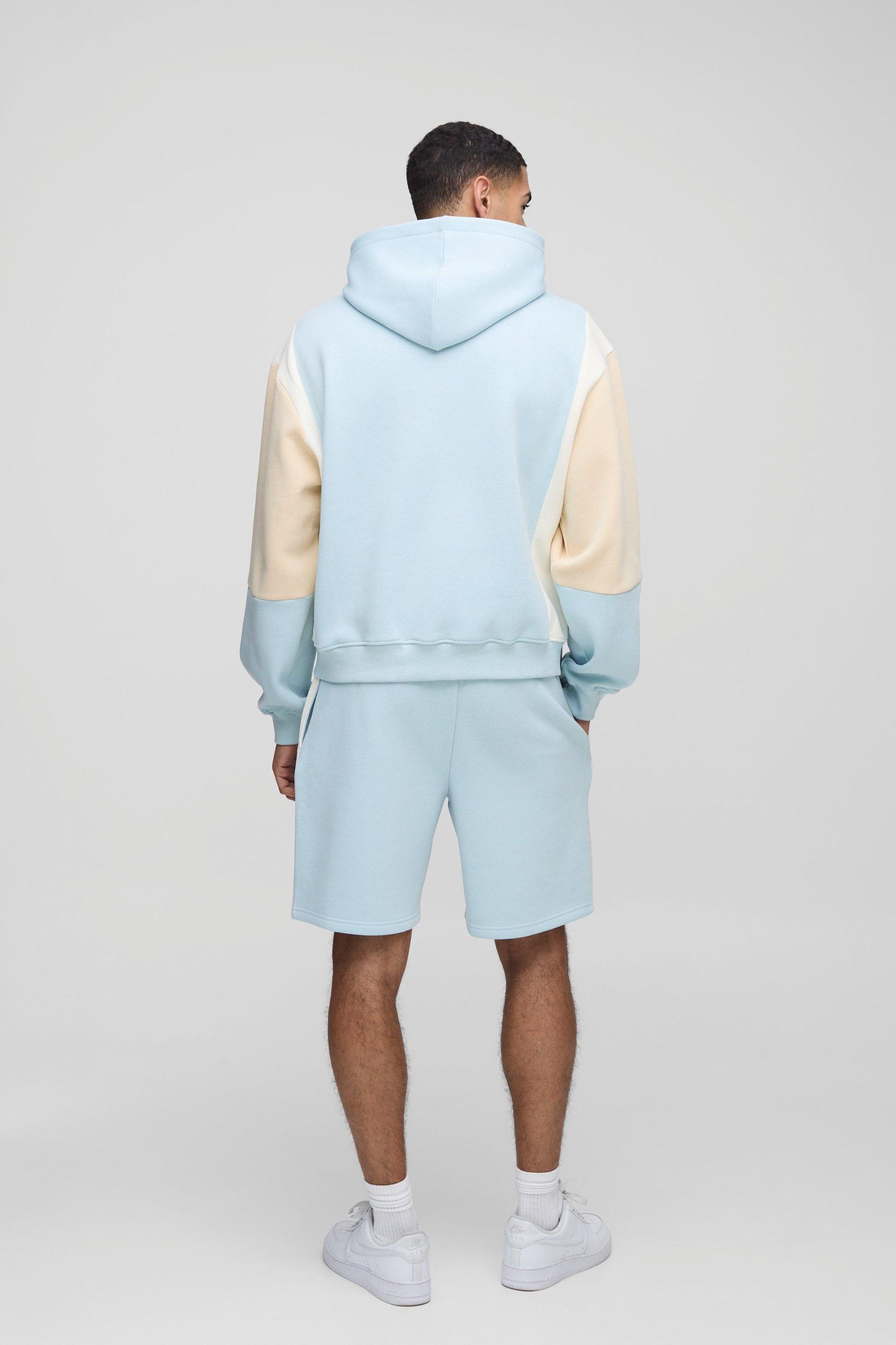 Relaxed Fit Man Colour Block Mid Length Shorts | boohooMAN USA Product Image