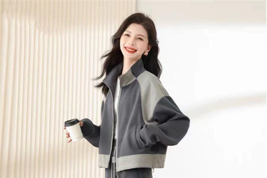 Set: Two Tone Zip-Up Jacket + High Rise Wide Leg Pants Product Image
